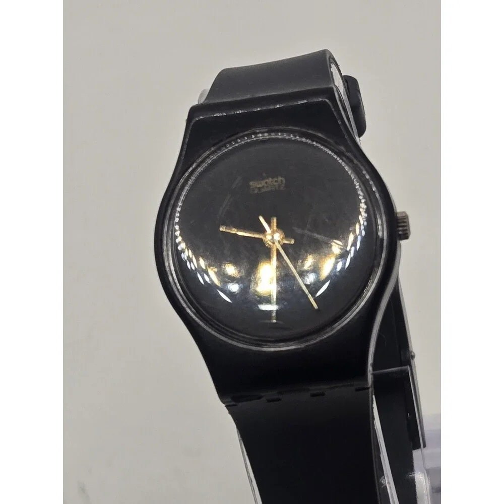 Vintage Swatch Black Magic Ladies' Watch 25mm Gold Tone Hands Swiss New Battery.